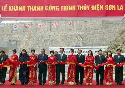 Khánh thành công trình Thủy điện Sơn La