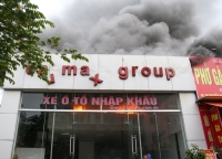 Cháy showroom ôtô tại Hà Nội